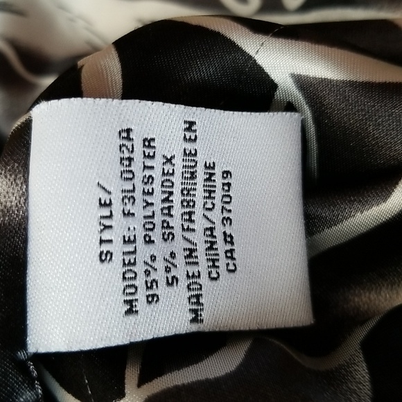 Y2K Basic Minimalist Black Long Blazer Size 20 - Picture 8 of 8